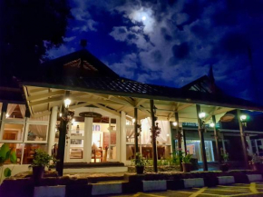 Sutera Sanctuary Lodges At Poring Hot Springs